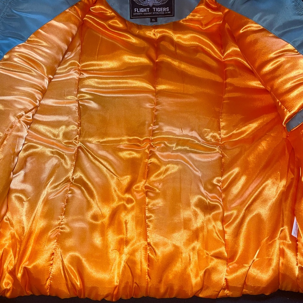 Jacket - Picture 11 of 14